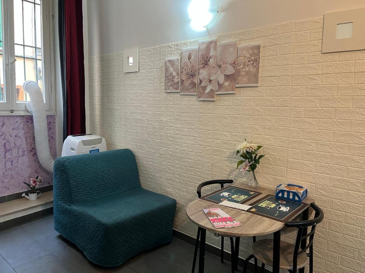 Violet 27 Apartment ฟลอเรนซ์ ภายนอก รูปภาพ